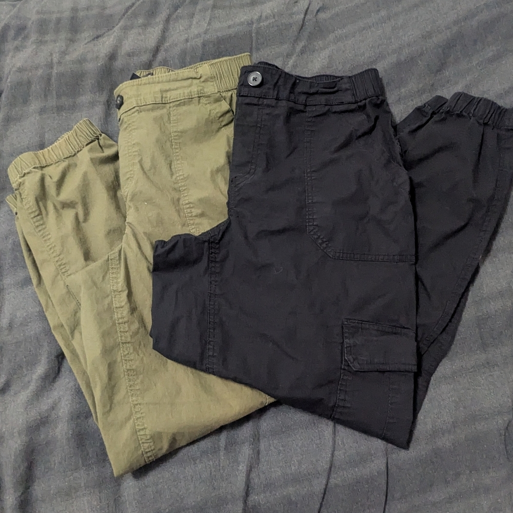 Bundle - Reitmans Poplin Joggers With Cargo Pockets - Khaki And Black